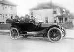 Otto Schulz drives a Mitchell automobile in 1916. Passengers, from left, are Herman Schulz, Robert Schulz, Otto Schulz, Dolf Schulz and Ditsche Schulz. Courtesy Christopher J. Cox