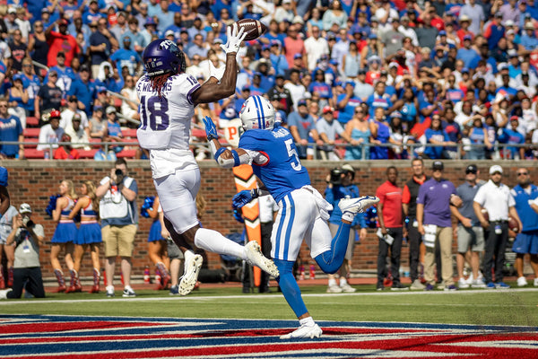 TCU wide receiver Savion Williams catches a pass and scores a touchdown on Saturday, Sept. 24, 2022, at the Gerald Ford Stadium in the Southern Methodist University in Dallas, Texas. (Madeleine Cook \ Fort Worth Star-Telegram)