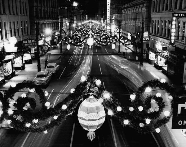 Three blocks of Denver’s holiday lighting display on Sixteenth Street, Friday, November 14, 1958. The $30,000 display covered 11 blocks along Sixteenth Street from Cleveland Place to Larimer Street. COURTESY THE DENVER POST VIA GETTY IMAGES, DEAN CONGER, #DPL_1049608