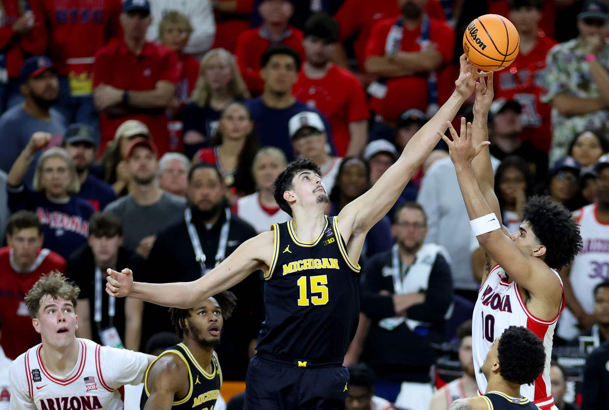 MAIZE THE ROOF: How the Michigan Wolverines Dominated College Basketball