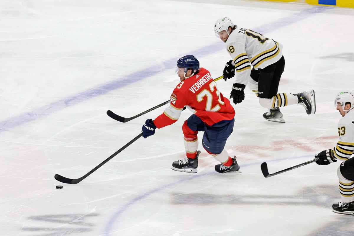Florida Panthers center Carter Verhaeghe moves the puck against the Boston Bruins during the first period of Game 2 of the second round of the Stanley Cup playoffs at Amerant Bank Arena in Sunrise on May 8, 2024.