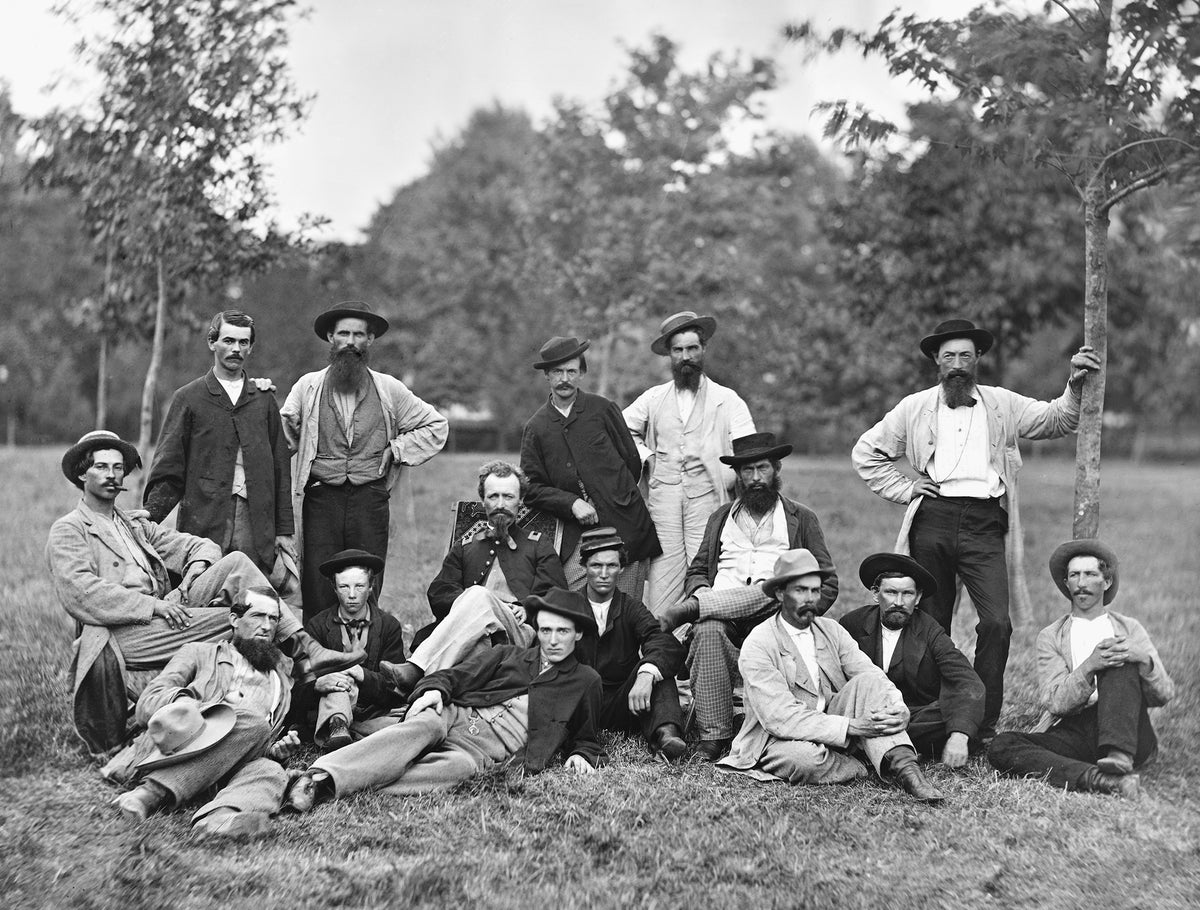 Scouts and guides of the Army of the Potomac, Brandy Station, March 1864. Standing, from left: James Doughty, unidentified, unidentified, Henry W. Dodd, unidentified, unidentified. Seated: John M. Irby, Lieutenant Robert Klein, unidentified, Dan Cole. On ground: Dan Plew, Lieutenant Klein’s son, W. J. Lee, unidentified, (first name unknown) Wood, Sanford Magee, John W. Langdon. Courtesy Library of Congress / #LC-DIG-cwpb-03959