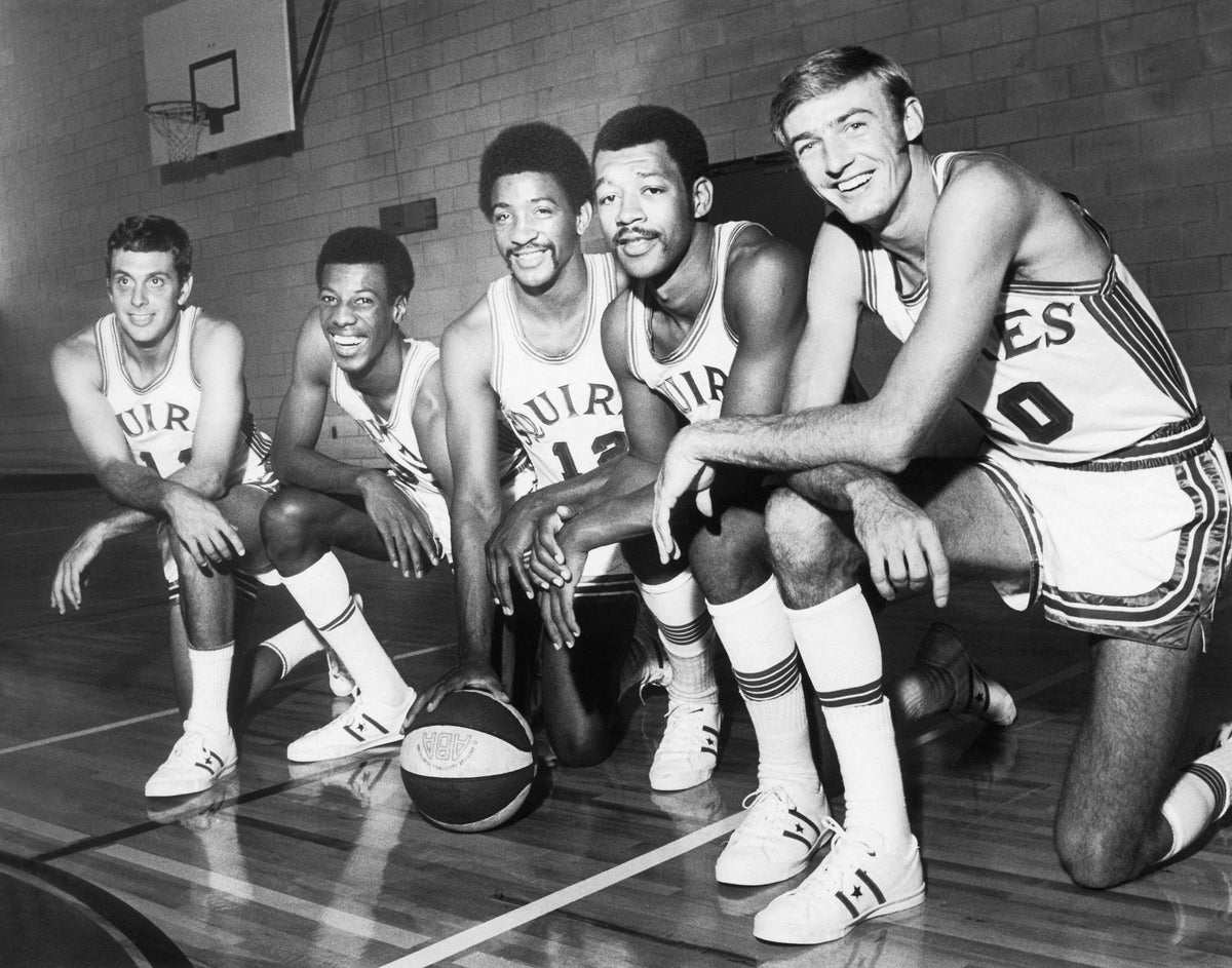Players vying for roster spots on the Virginia Squires, a franchise in the American Basketball Association, September 1970. From left: Larry Brown, Charlie Scott, Henry Logan, Roland “Fatty” Taylor, Mike Barrett. The team, which had moved from Oakland to Washington to Richmond in a span of two years, played in arenas from Roanoke to Norfolk during its time in Virginia starting in 1970. Courtesy Richmond Times-Dispatch