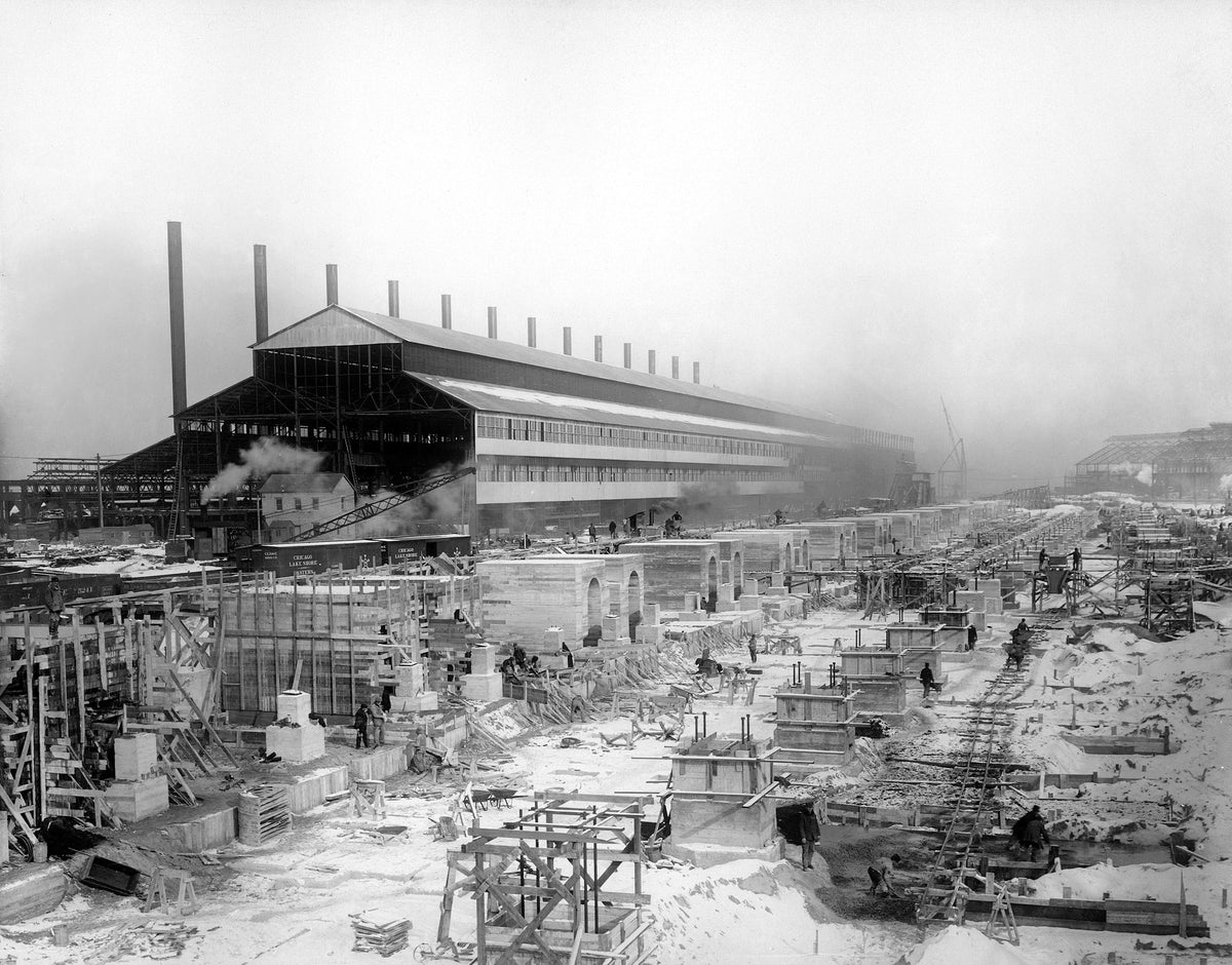 U.S. Steel Gary Works open hearths #3 and #4, December 5, 1907. Courtesy Calumet Regional Archives, Indiana University Northwest