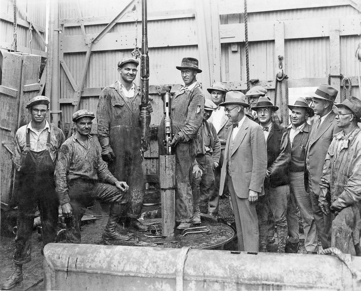 Looking Back: Ventura County: Great Depression through WWII