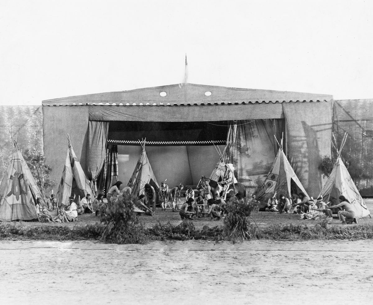 Marathon County: Images of our Lives: On the Centennial Anniversary of the Wausau Daily Herald