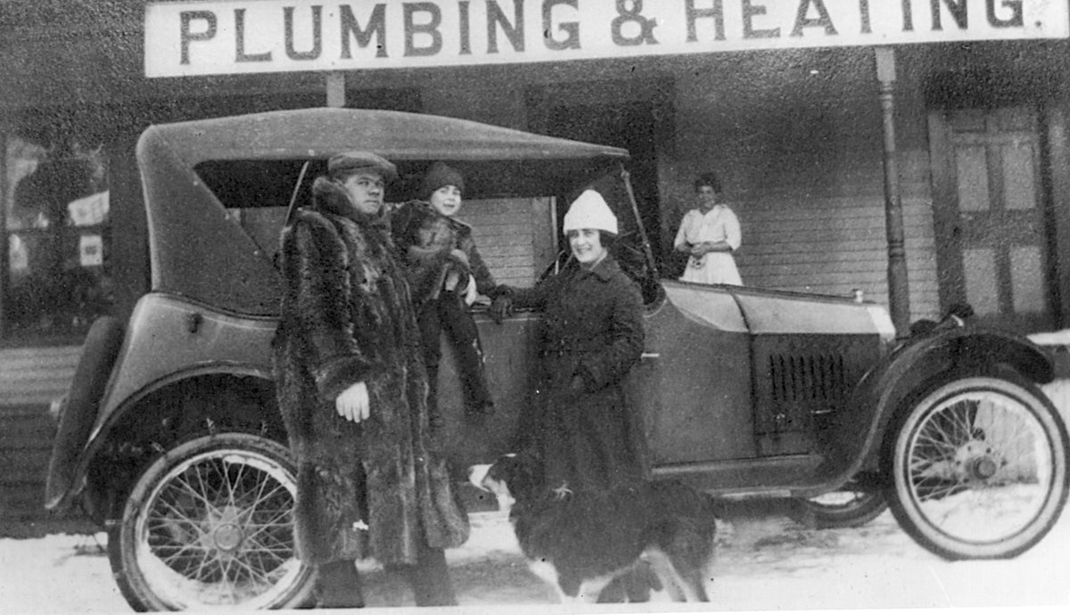 Babe Ruth and his wife Helen in front of Durant’s Plumbing & Heating, winter 1916-17. Today this is the location of Sunshine and Pa’s Restaurant. The boy is Leon Hatch whose grandfather owned the business. Diana Thomas