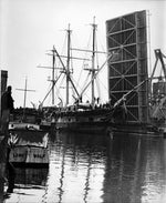 The: Charles W. Morgan: A Picture History of an American Icon