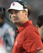 Oklahoma head coach Bob Stoops looks at the scoreboard Saturday, Nov. 6, 2010, during a Big 12 Conference game against Texas A&M in College Station. Transcript photo by Jerry Laizurre