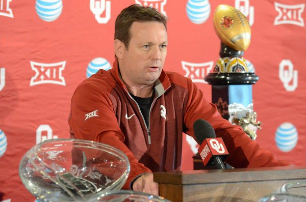 Oklahoma head football coach Bob Stoops talks to the media about the recruits that declared their intent to the Sooners', Wednesday, Feb. 3, 2016, on National Signing Day. (Kyle Phillips / The Transcript)