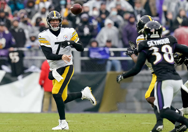 Pittsburgh Steelers quarterback Ben Roethlisberger gets a pass off against the Baltimore Ravens at M&T Bank Stadium in Baltimore, Md., on  Jan. 9, 2022. Matt Freed/Post-Gazette