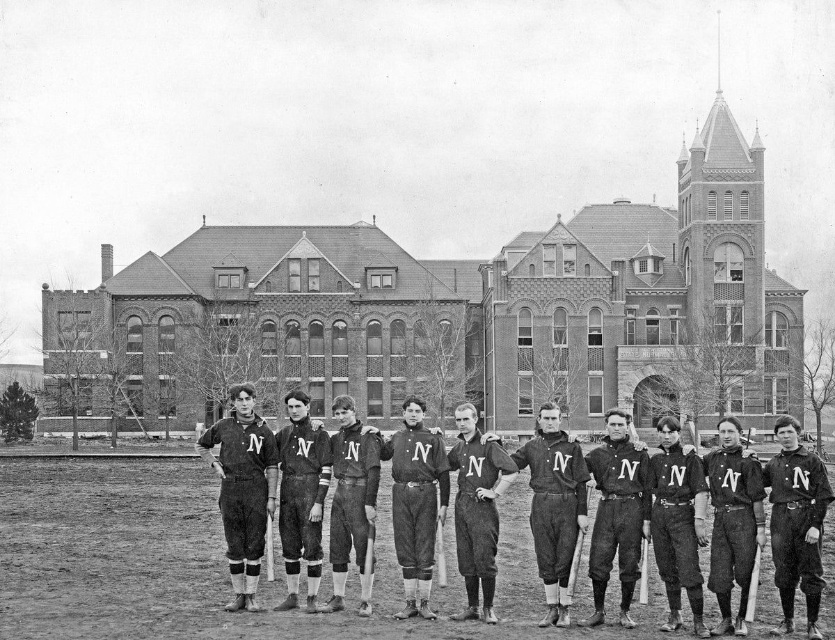 Lewiston Normal School baseball team, circa 1901, in front of Lewiston Normal School building. Pictured are Bruce Cleveland, third from right and Ira Cleveland, sixth from right. Courtesy HS 90-28-9