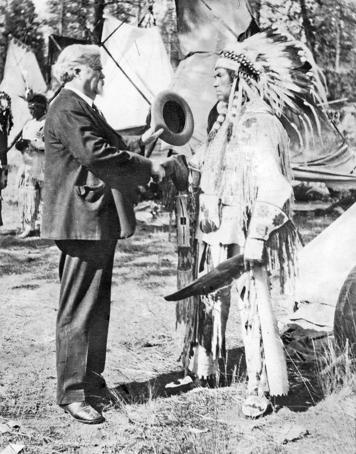 Felix Warren, left, and Cheif Whitebird, 1920. Courtesy HS 94-27-9
