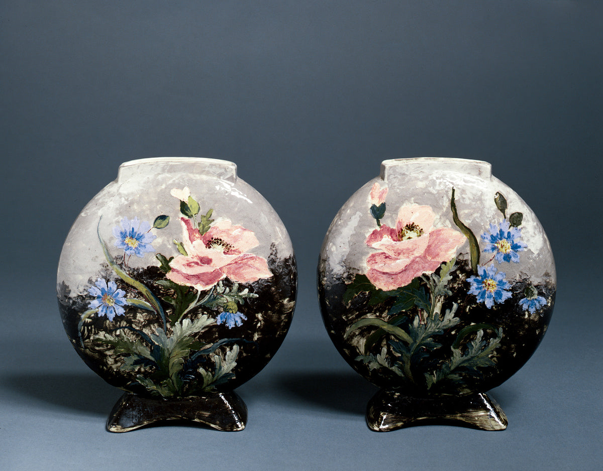 Masterpieces of Art Pottery: 1880–1930