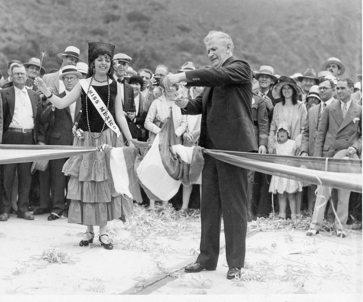 Looking Back: Ventura County: Great Depression through WWII