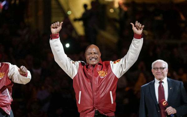 Austin Carr waves to Cavaliers fans during a ‘Miracle of Richfield’ celebration at halftime. The 1975–76 Cleveland Cavaliers team who won the series known as the ‘Miracle of Richfield’ was honored during the halftime celebration. Joshua Gunter / cleveland.com