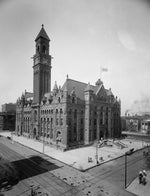 Federal Building and Post Office on the northwestern corner of Shelby and West Fort Streets, circa 1902. Courtesy Library of Congress, Prints & Photographs Division, Detroit Publishing Company Collection / #LC-DIG-DET-4A009640
