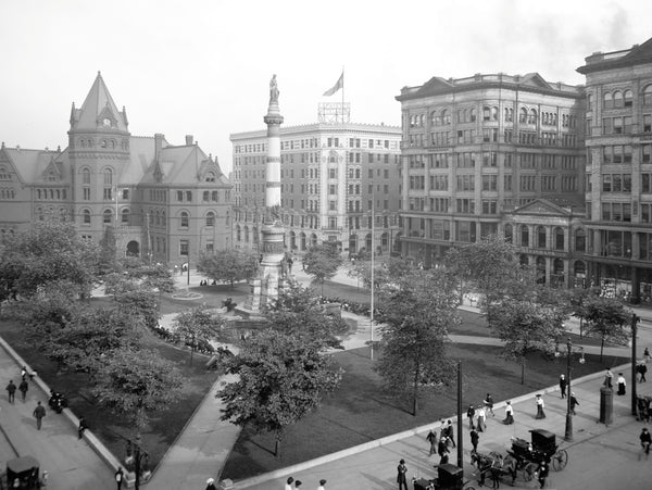 Lafayette Square, circa 1904. Library of Congress, Prints & Photographs Division, Detroit Publishing Company Collection, LC-DIG-det-4a12150