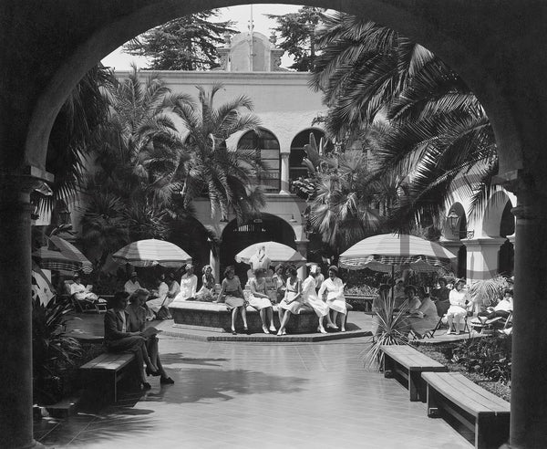 Nurses relax in the courtyard of the House of Hospitality in Balboa Park in 1944, an adjunct to the Balboa Naval Hospital. The building, leftover from San Diego’s two expositions (1915–16, 1935–36), was converted into a series of cubicles with bunk beds for the nurses and a lounge for dancing. CourtesySan Diego History Center (#89:17771)