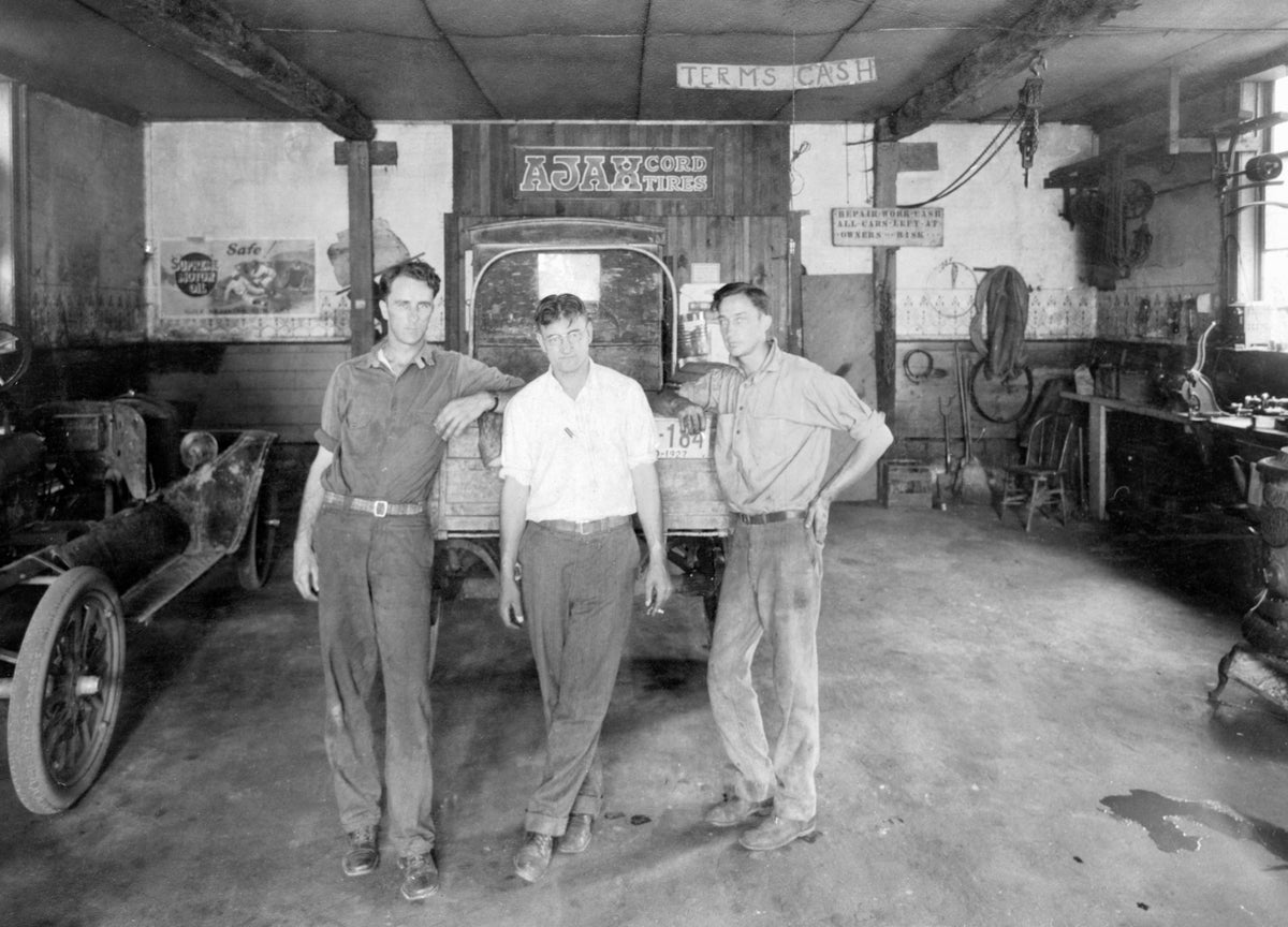 Ralph Detrow, Forrest McLain, and Leland Detrow inside their automobile repair business on South Main Street in Savannah, circa 1926. Courtesy Cynthia Becker, Ashland County Chapter of the Ohio Genealogical Society