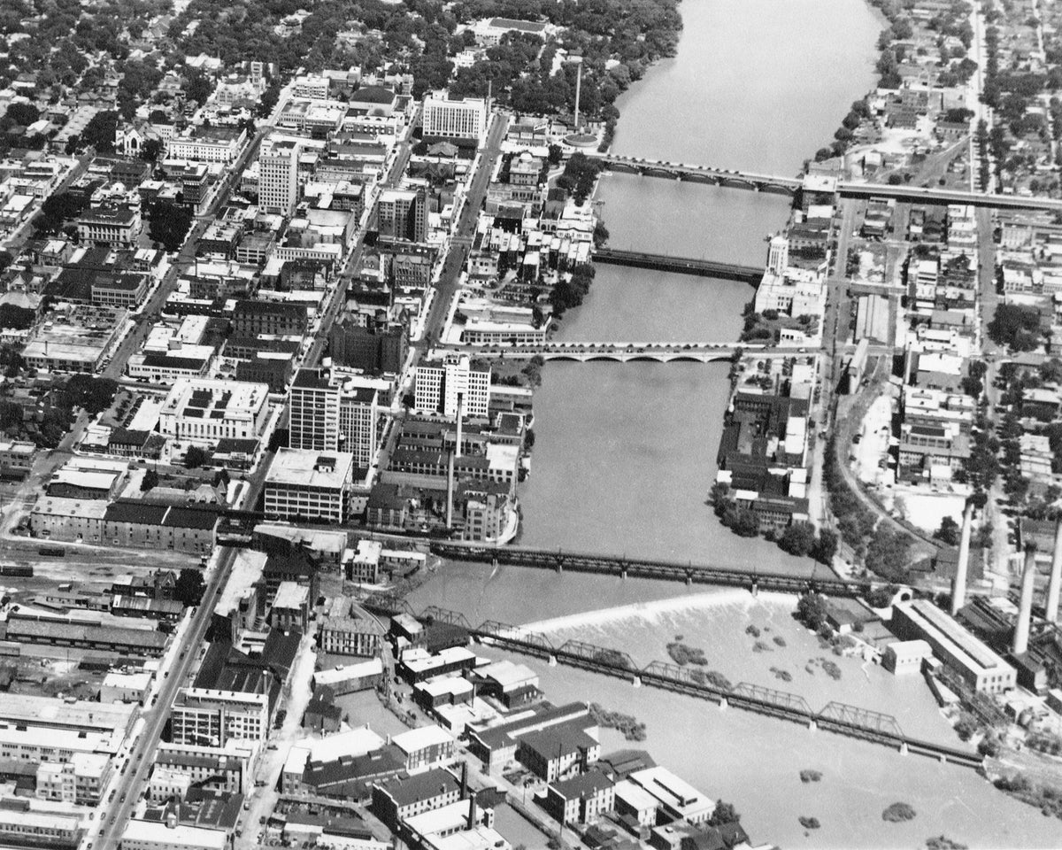 Rockford Memories: Volume II – The '40s, '50s & '60s