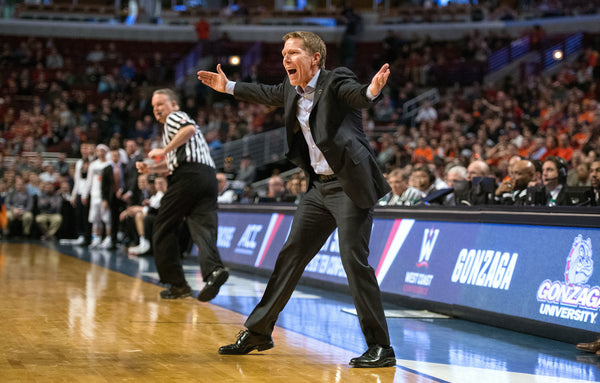 Gonzaga’s Mark Few argues a non-call against Eric McClellan in the second half, March 25, 2016, at the United Center in Chicago. Dan Pelle / The Spokesman-Review