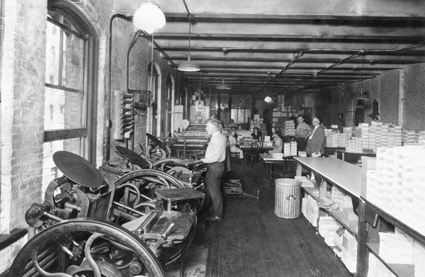 W. Hazleton Smith printing plant at 37 Franklin Street, 1930. The women in the back are preparing books for shipment. Courtesy Audrey Rubino