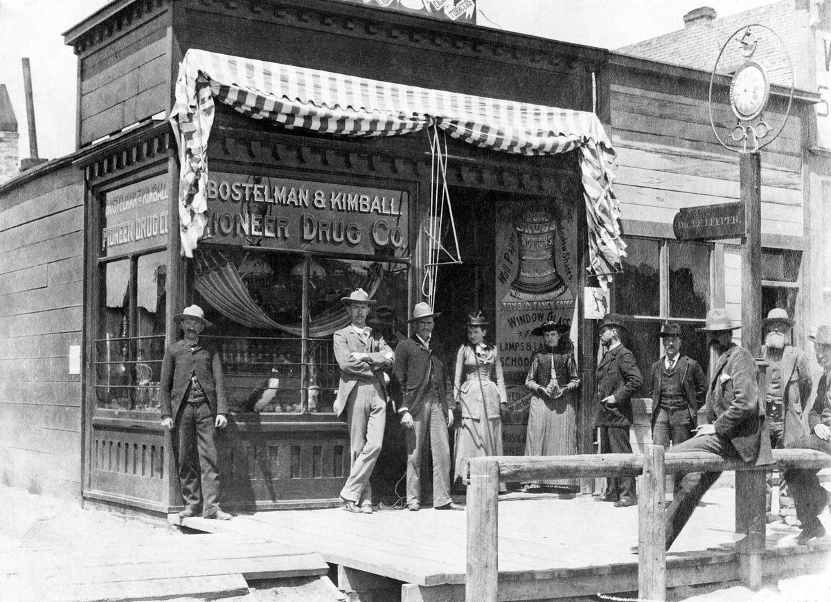 Bostelman & Kimball Pioneer Drug Co. on South Center Street, circa 1890s. Courtesy Casper College Western History Center