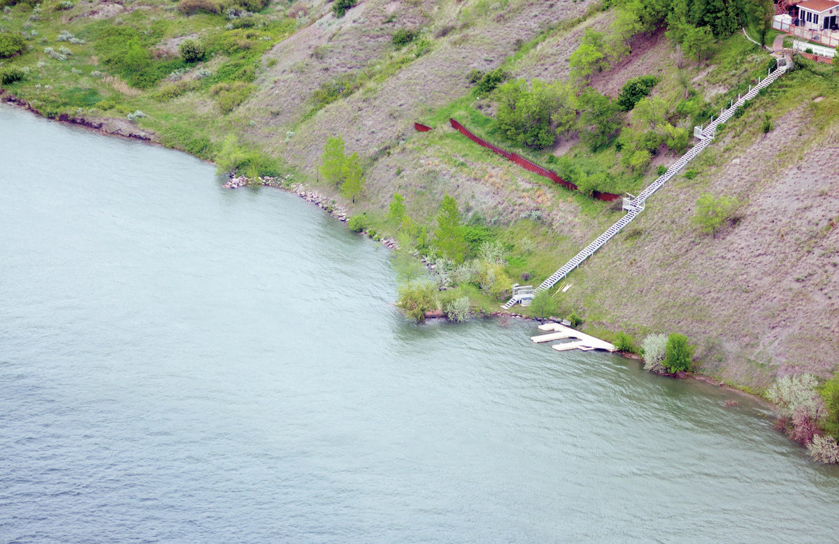 Wrestling with the Mighty Missouri: The Pierre / Fort Pierre Flood of 2011