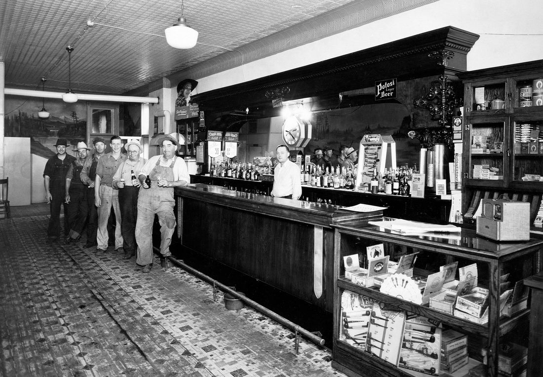 Men in Nicollet’s Opera House Tavern, circa 1936. Courtesy Nicollet County Historical Society