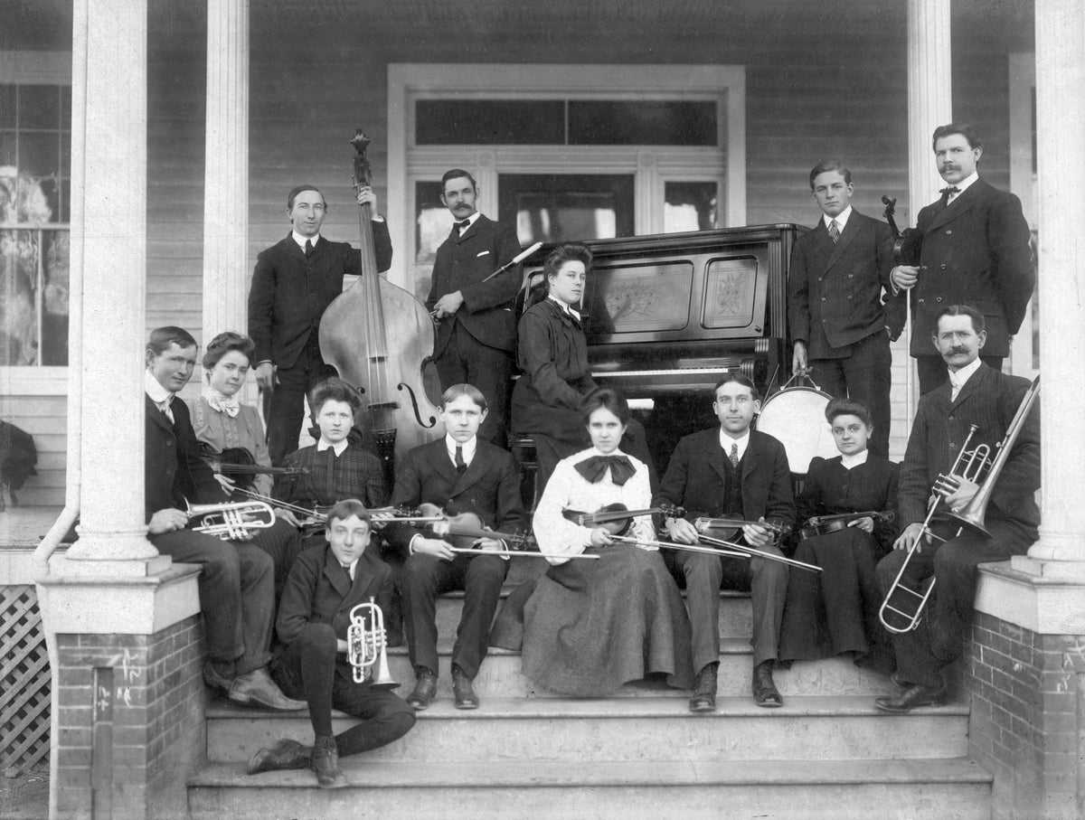The Fredericksburg College orchestra in front of a dorm on Prince Edward and Lewis Streets, early 1900s. Courtesy Fredericksburg Area Museum