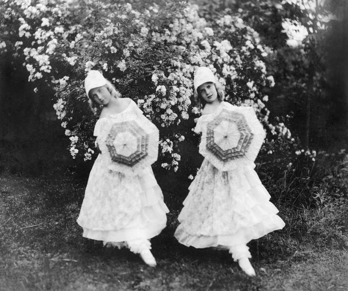 The Henderson sisters, 1920. Courtesy Central Rappahannock Heritage Center