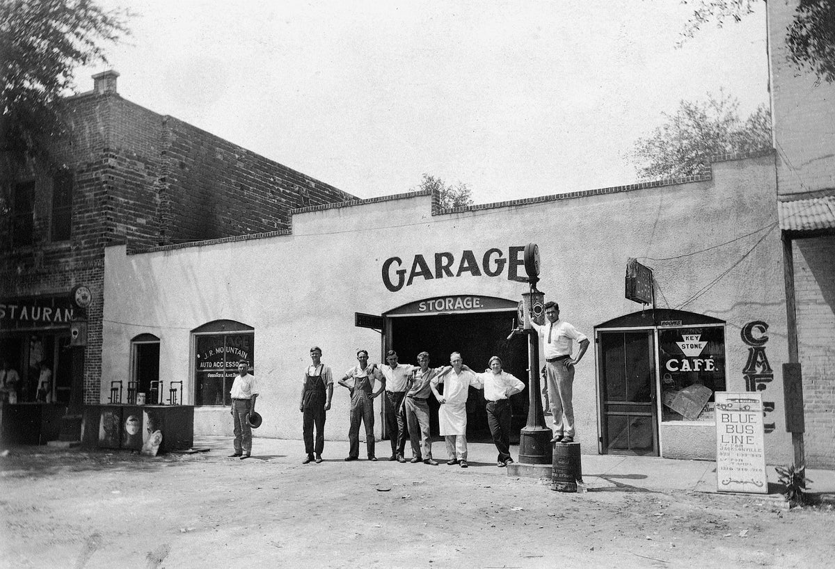 J. R. Mountain Auto Accessories and the Key Stone Cafe, circa 1925. Courtesy Matheson History Museum