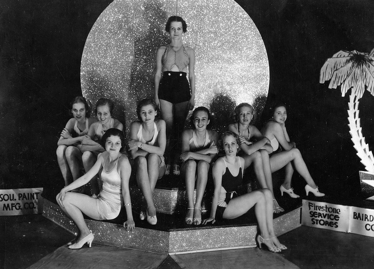 Beauty contest at the Florida Theater, 1936. Included are Judy Whidden, Dorothy Gray, and Sunny Dell. Courtesy Matheson History Museum