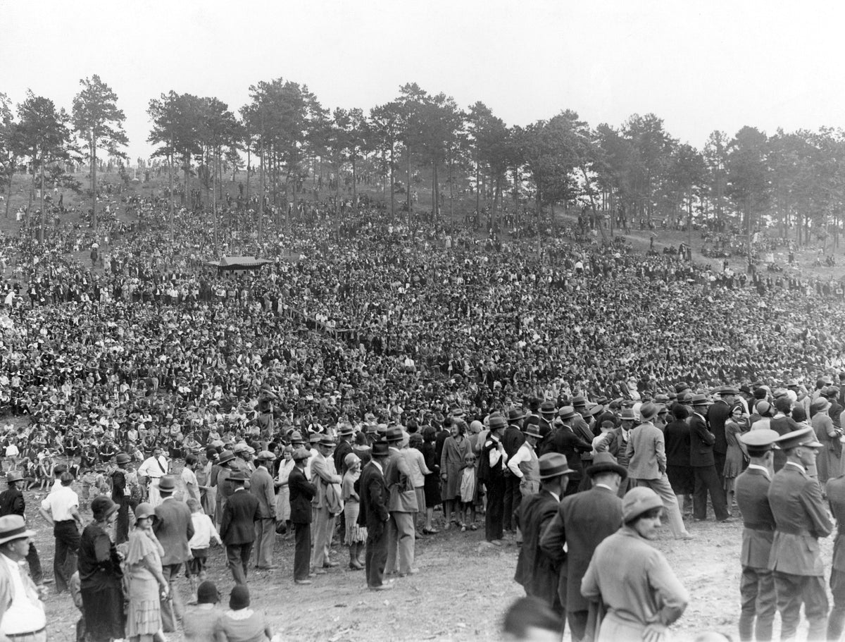 Part of the crowd of 75,000 people gathered to see President Herbert Hoover speak at the 150th anniversary celebration of the Battle of Kings Mountain, October 8, 1930. Courtesy Loretta Cozart