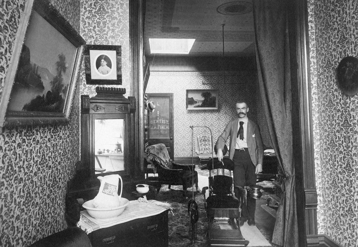 Dentist Daniel A. Finch in his second-floor office, 115 ½ West Third Street, Grand Island, 1895. Dr. Finch came to Grand Island in 1885 and practiced dentistry in the community for more than 60 years. Courtesy Stuhr Museum of the Prairie Pioneer