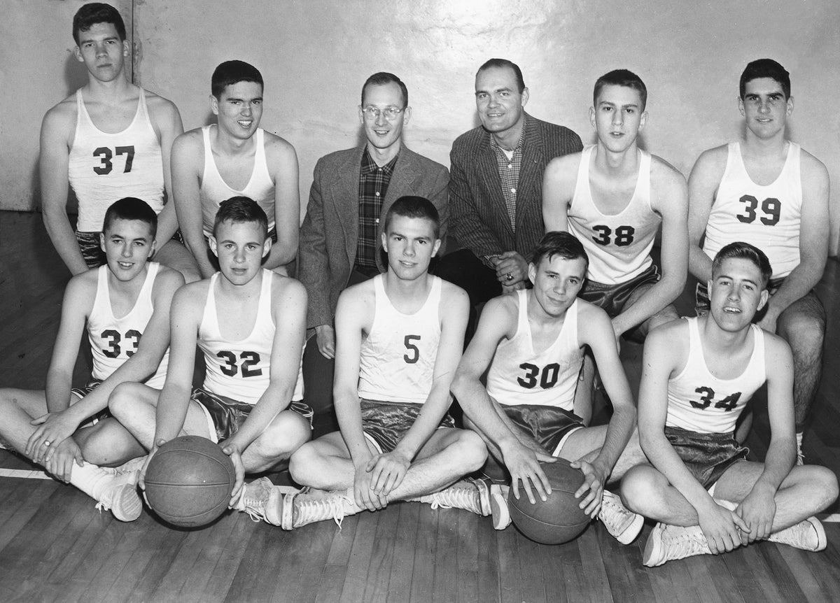 First Presbyterian Church's basketball team, 1950s. Included are Sam Shaffer, John Moore, Carroll Inman, William Bennett, and Jim McGee. Courtesy First Presbyterian Church
