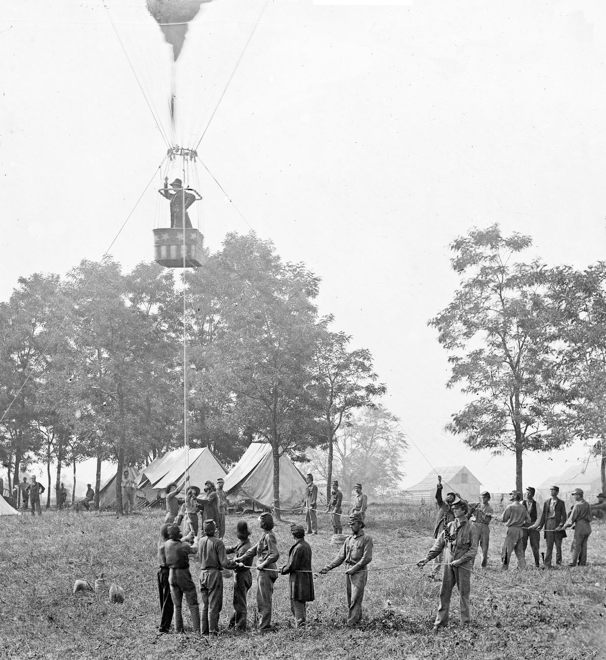 During the Battle of Fair Oaks, Va., Prof. Thaddeus S. Lowe observes the battle from his balloon “Intrepid.” Courtesy Library of Congress