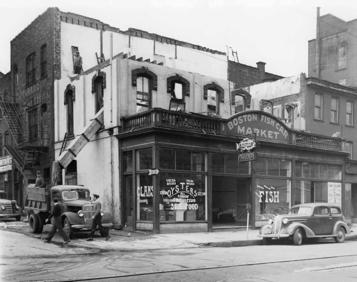 The Boston Fish Car Market, 114 Penn Ave. in Scranton, Oct. 14, 1939. Courtesy Scranton Times-Tribune