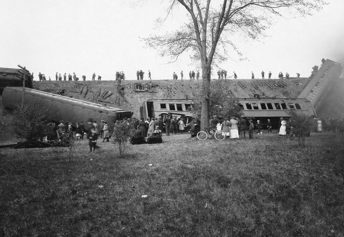 Lehigh Valley Railroad wreck. Buffalo History Museum