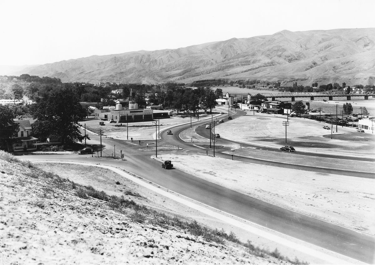 A view of Lewiston, circa 1948. Courtesy Nez Perce County Historical Society