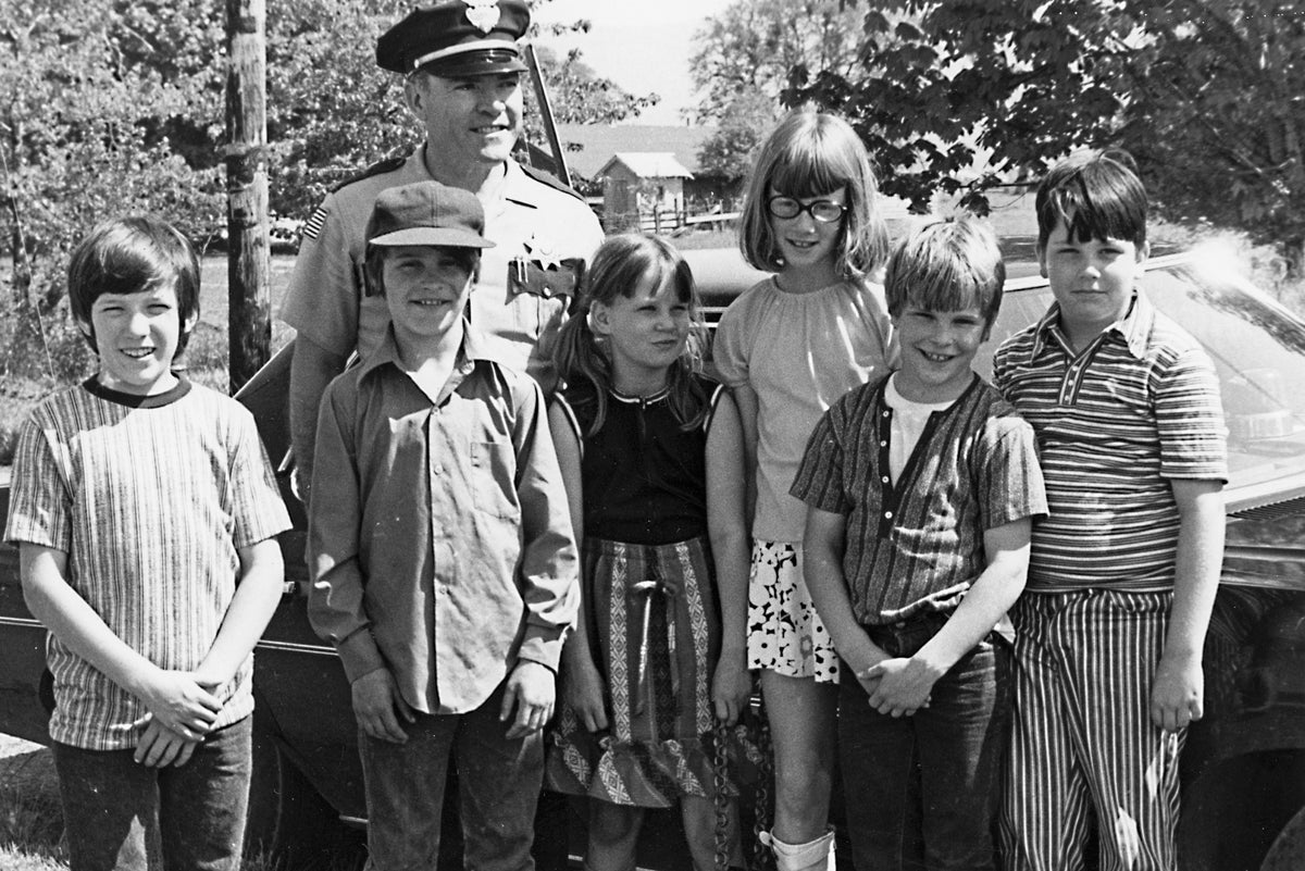 Brownsville Police Chief Herb Dominguez with students after teaching a course on crime detection, circa 1965. He retired in 1975. From left: Lee Turnbull, Joe Lonien, Tina Pfliiger, Amber Wigdahl, Andy Lonien, Rodney Cross. Courtesy Albany Regional Museum