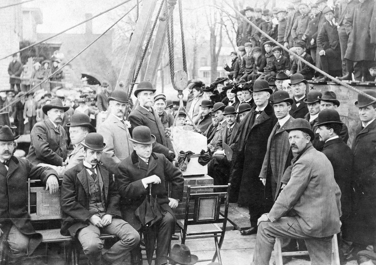 Lockport Memories: A Pictorial History Celebrating Lockport's 150th Anniversary