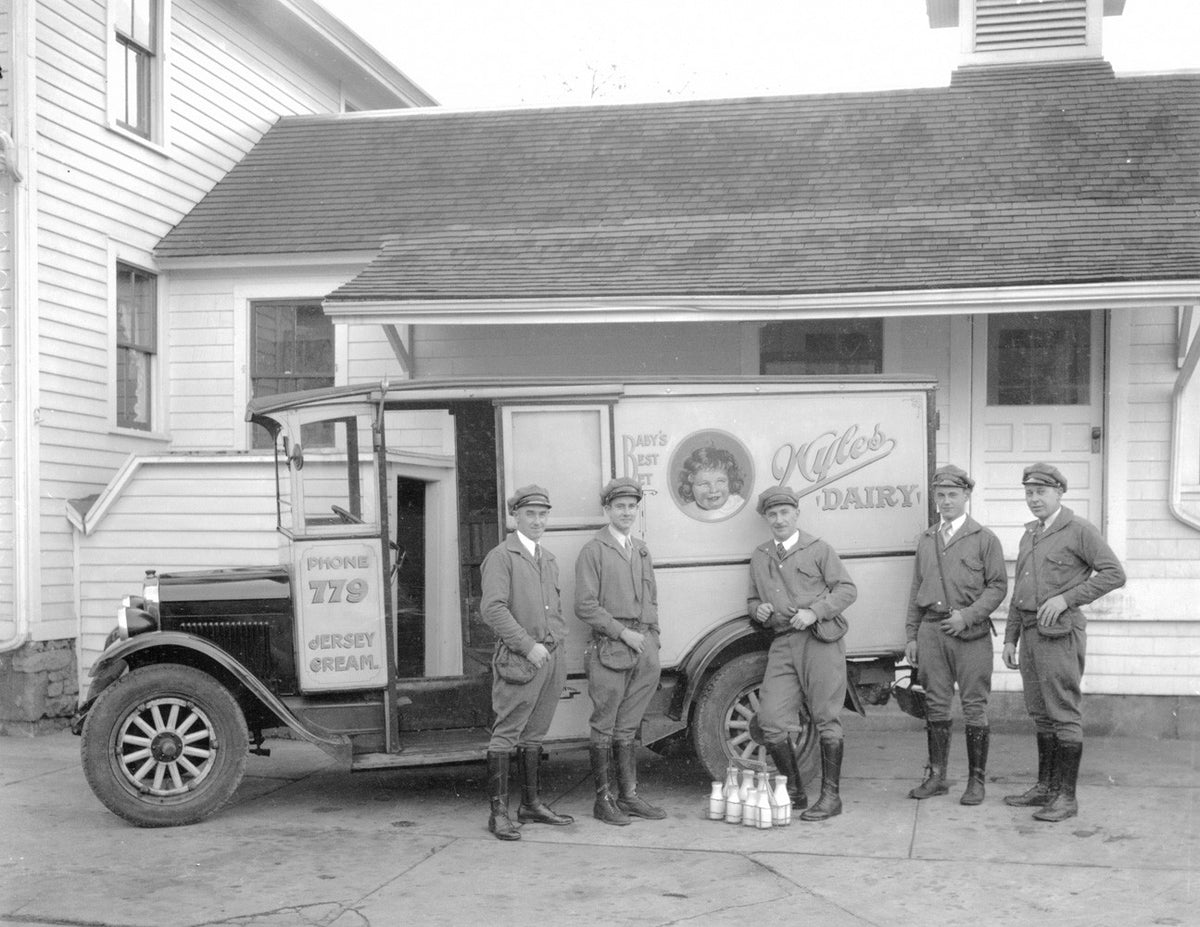 Lockport Memories: A Pictorial History Celebrating Lockport's 150th Anniversary