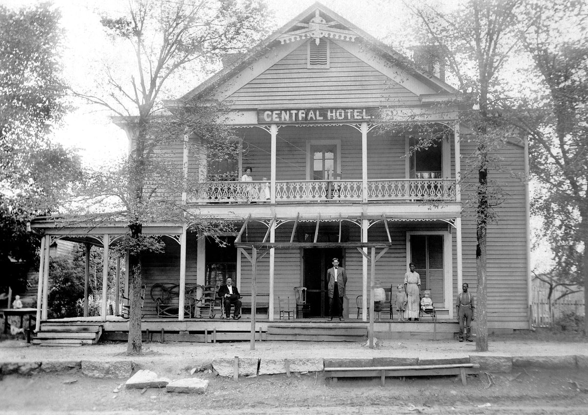 Central Hotel in Mount Holly managed by Mr. and Mrs. W. L. Tucker, circa 1913. Courtesy Millican Pictorial History Museum