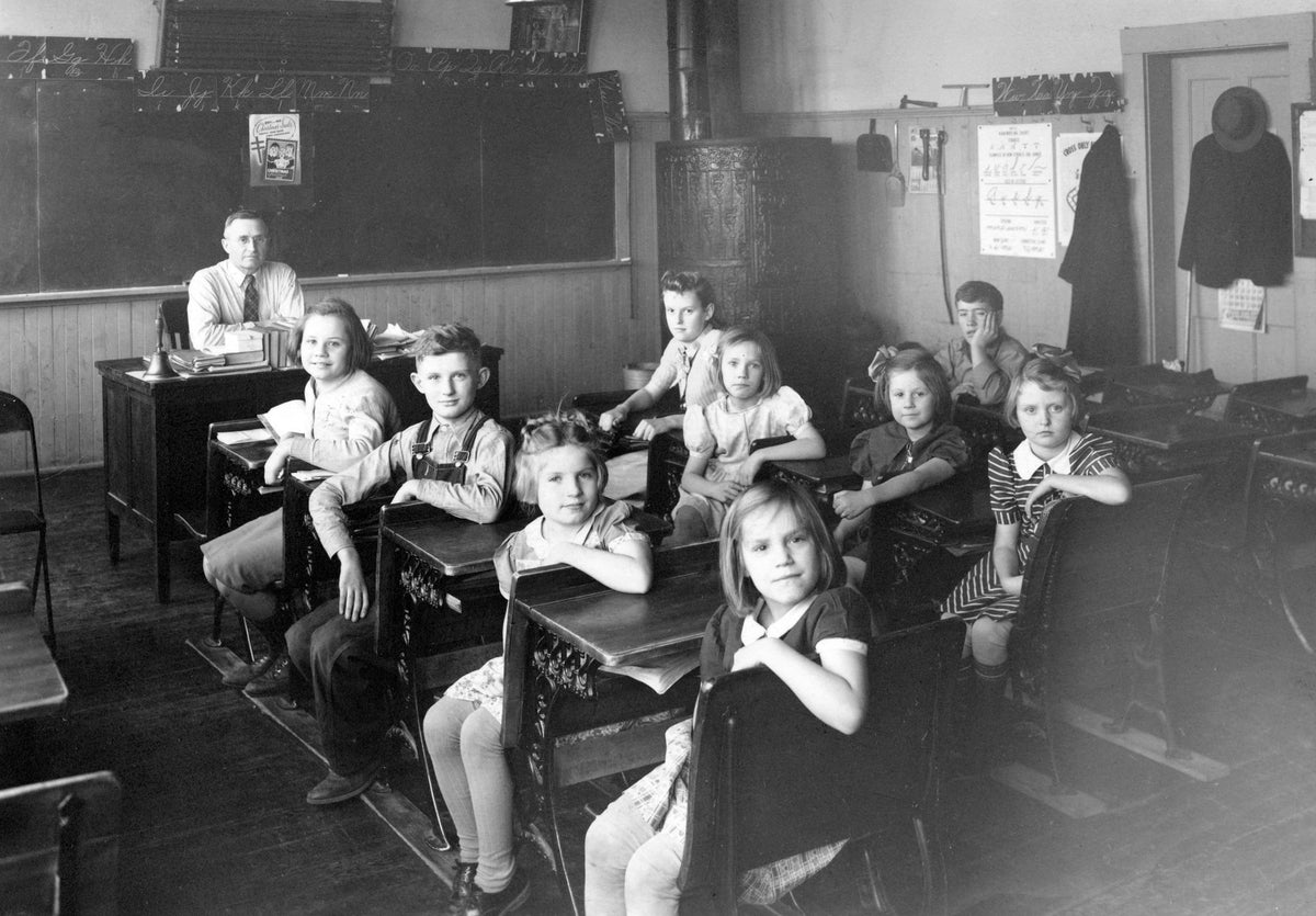 Major School students, circa 1941. Included in the photograph are Mr. Joseph E. Hursh, Mary Hursh, Richard Cole, and Marylin Cole. Courtesy Jo Ann Ward