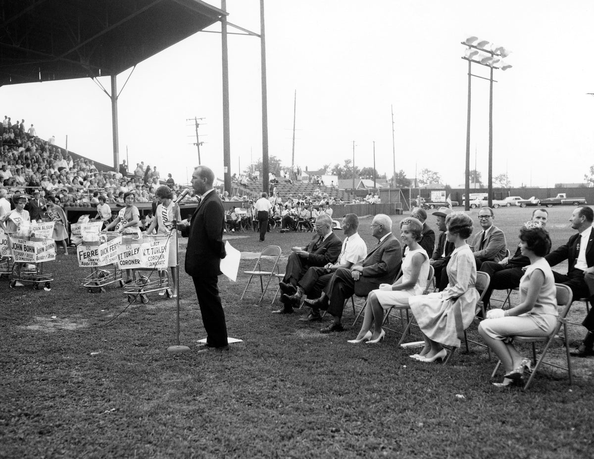 Senator Robert McCarthy speaking at a political rally at Fans Field, 1968. Included is Secretary of State Paul Powell. Courtesy Doug McCarthy