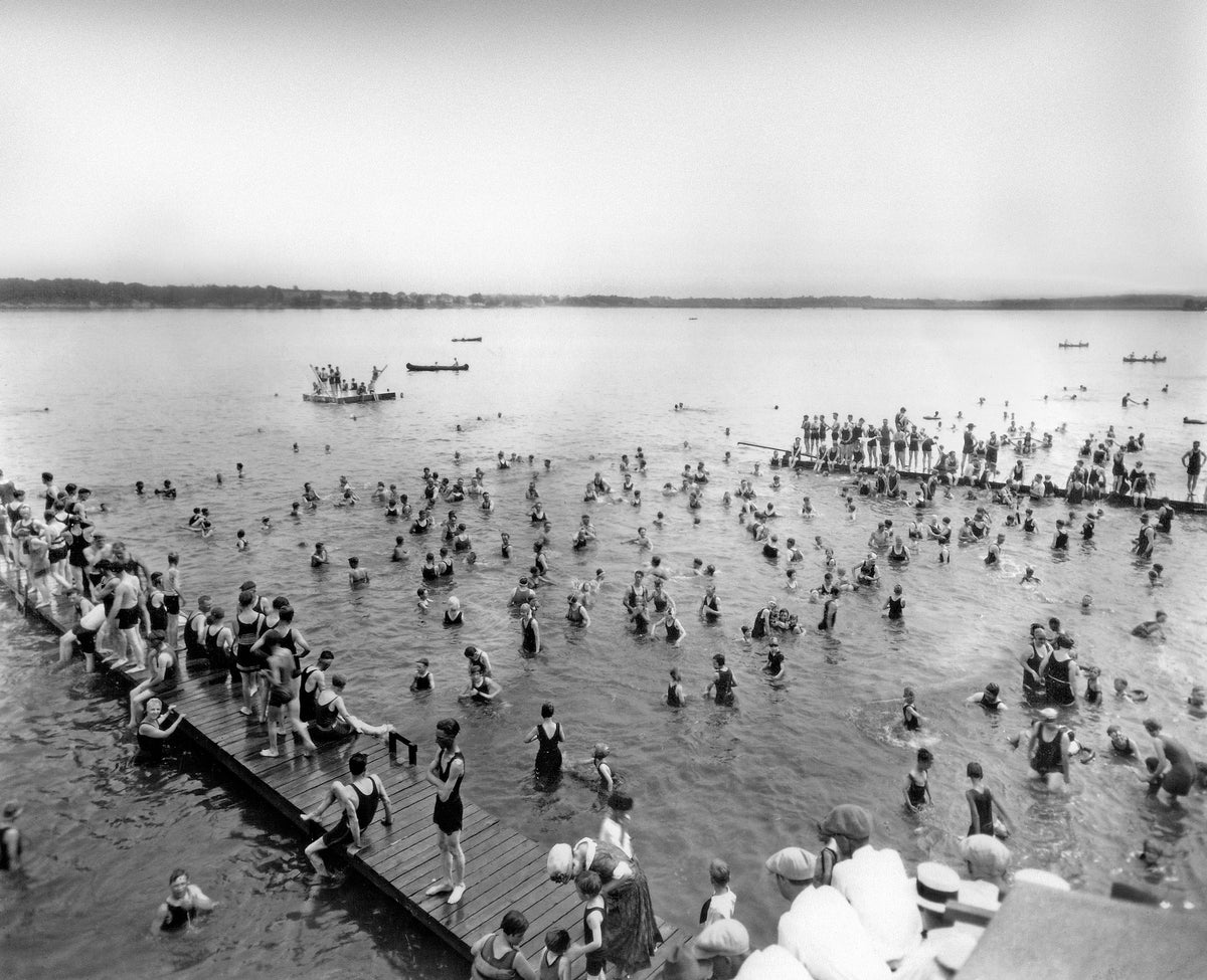 Lake Decatur, circa 1920s. Courtesy Macon County History Museum