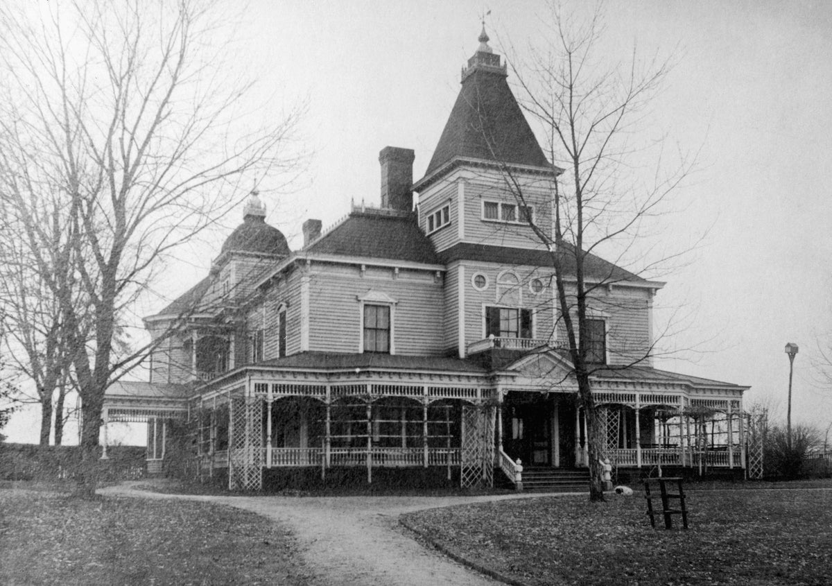 Athol, the home of Virginia Supreme Court Justice Stafford G. Whittle at 231 East Church Street, early 1900s. The four-bedroom house was built in the 1880s by Stafford G. Whittle. It was also the home of Justice Kennon C. Whittle, Stafford G. Whittle Jr., and Randolph Whittle, attorneys at law. COURTESY BASSETT HISTORICAL CENTER