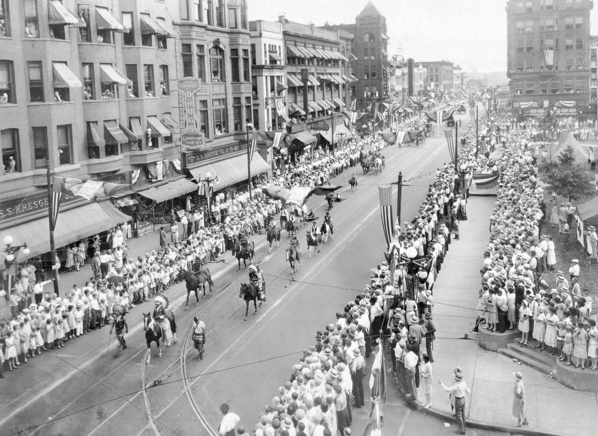 The McLean County centennial celebration, 1930. Courtesy The Pantagraph